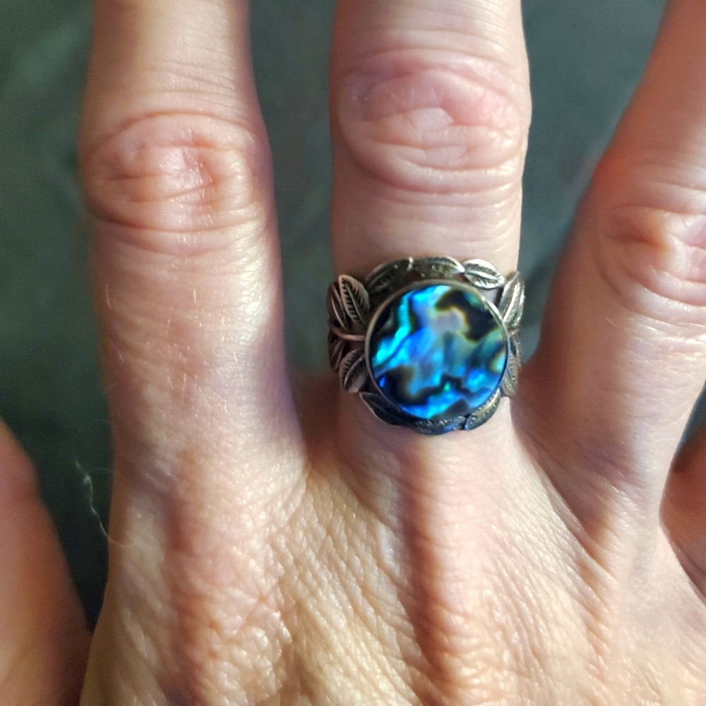 Ring